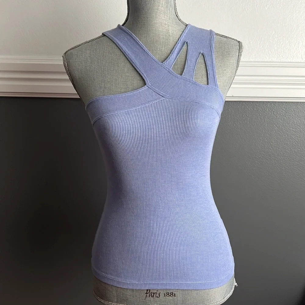 Revolve LNA Nomi Tank in Heather Iris - Picture 2 of 12